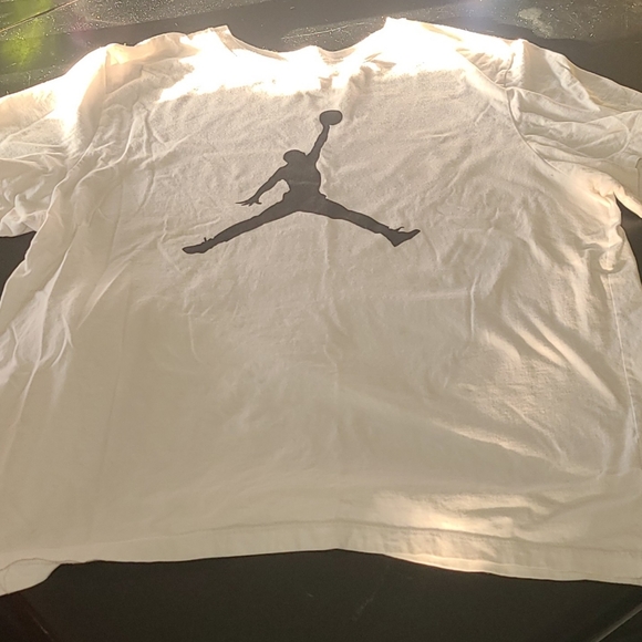 Mens XXL Jordan shirt - Picture 1 of 2